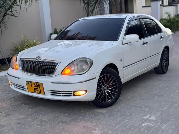 A picture of Toyota brevis on sale price 7 5M0753322015