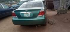 A picture of camry 2005 model