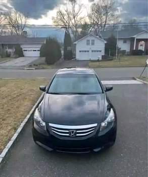 A picture of 2014 Honda Accord EXPrice 1000Mileage 147 000Clean title Automatic transmission