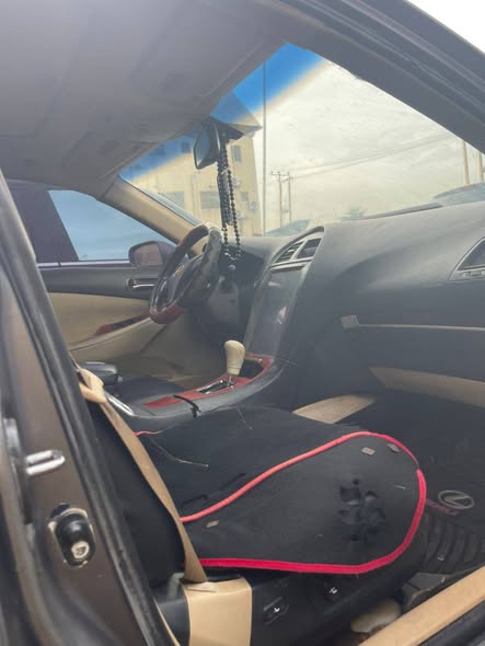 A picture of Dealers Deal Buy and Maintain 2008 Lexus ES350 available now