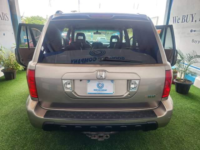 A picture of Honda Pilot available for sale at Ilorin Kwara State 7