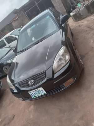 A picture of KIA RIO 2010 AUTOMATIC