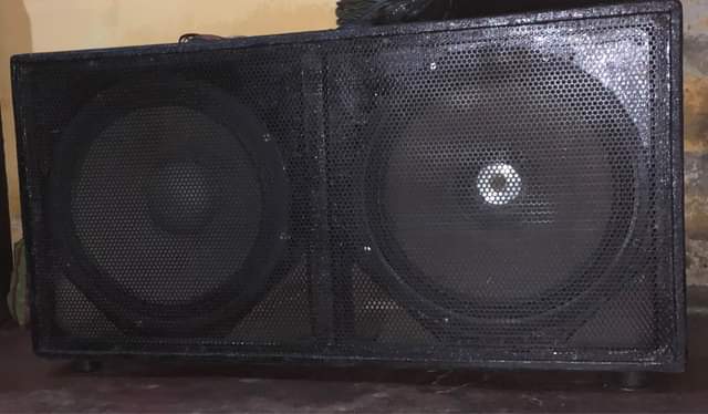 speakers