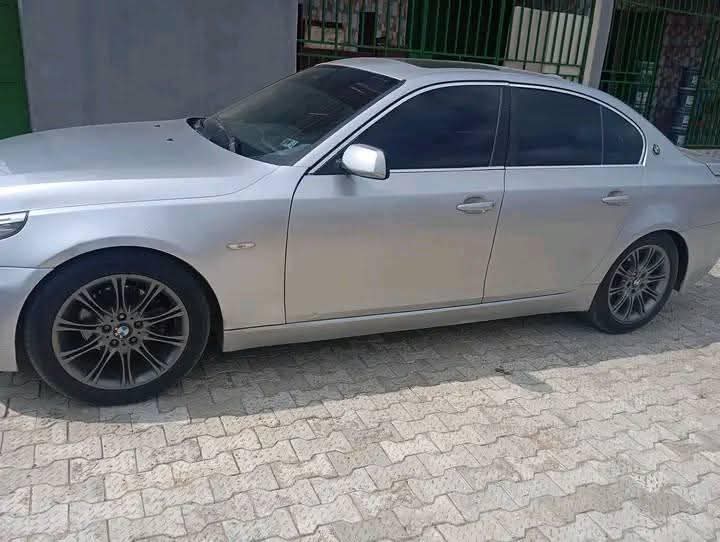 A picture of 2015 BMW 5 series
