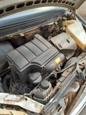 A picture of Extremely super sharp Benz B200 FLASH ON FIRST BODY With
