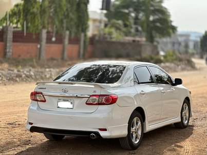 A picture of Good evening Belgium Standard newly registered 2012 2013 Toyota Corolla
