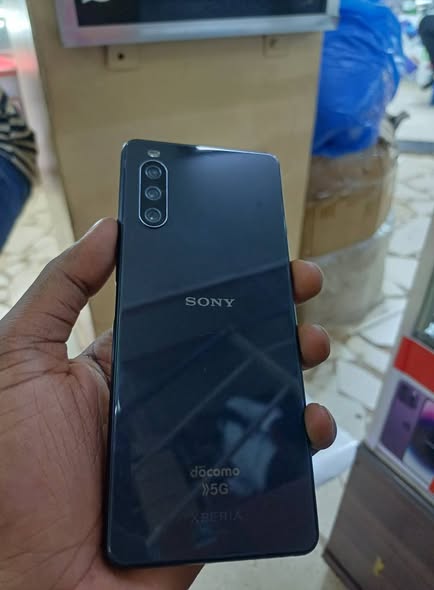 A picture of Sony experia 10 128gb