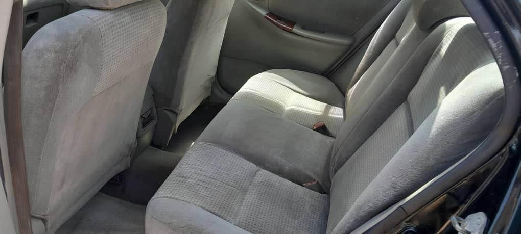 A picture of Distress 2006 Toyota Corolla.09069437672