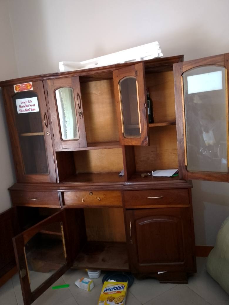 A picture of Household items on quickest sale