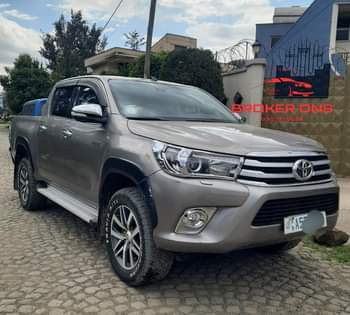 used toyota hilux
