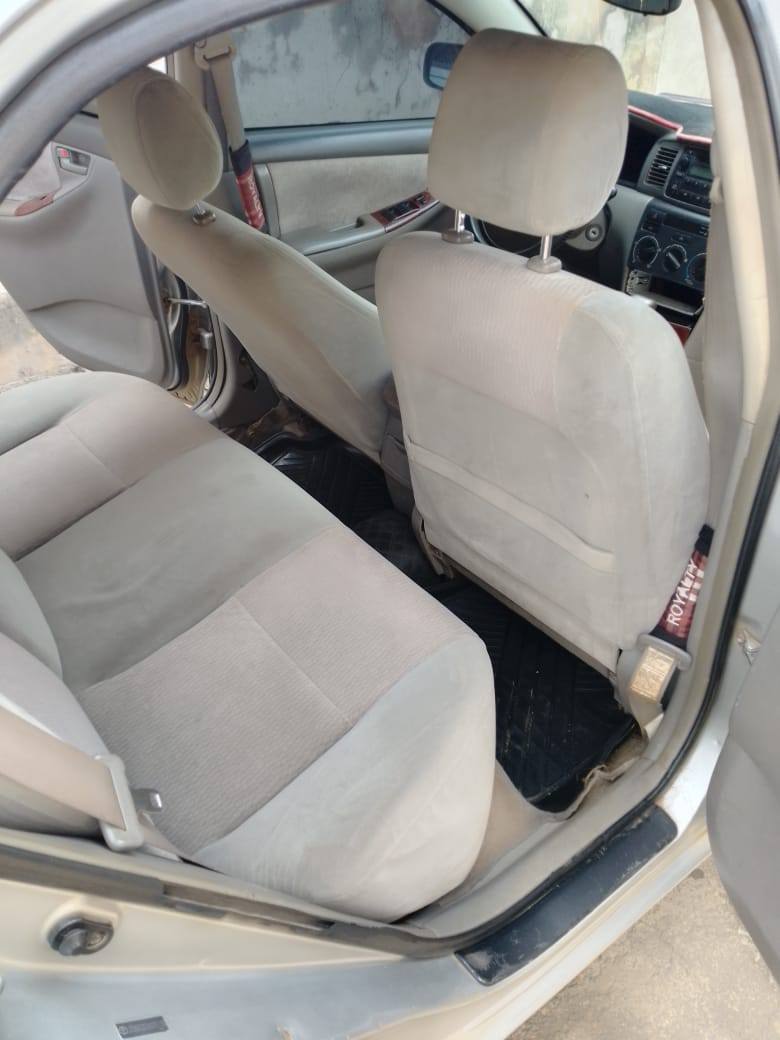 A picture of Nearly Used 2006 Toyota Corolla with untouched engine and perfect