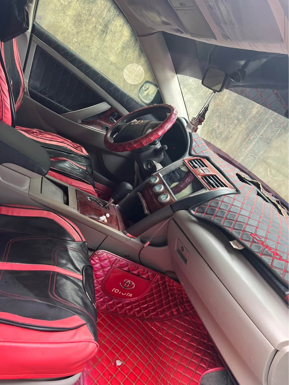 A picture of 2008 camry sport