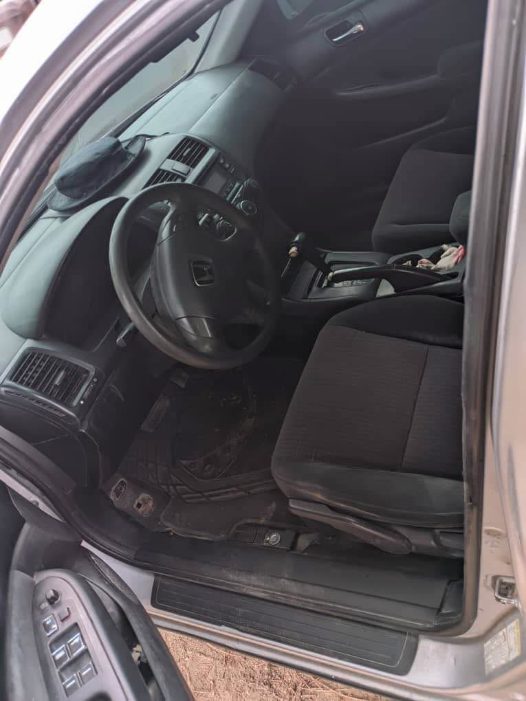 A picture of HONDA ACCORD 2004