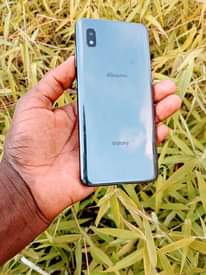 A picture of Samsung Galaxy a20 imenyooka mno gb32 ram3 net4g