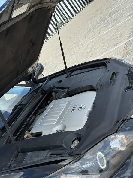 A picture of Lexus Es 350