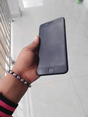 A picture of Iphone 7plus Gb128 0687098582