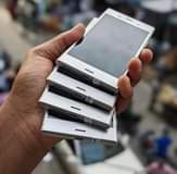 A picture of SONY XZ1 GB 64 RAM 4 PRICE 185 000 CALL