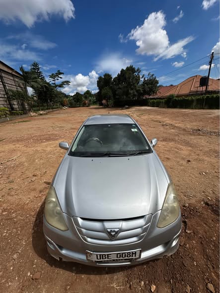A picture of Toyota Caldina VVti 2005 model UGX 14