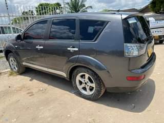 A picture of OUTLANDER 0714058883
