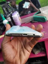 A picture of Nakupa REDMI NOTE 8 PRO 128GB RAM6 INA CRAKE KADHAA