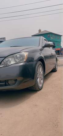 A picture of Clean 05 Toyota Avalon