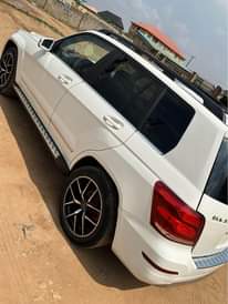 A picture of GLK 350 2010