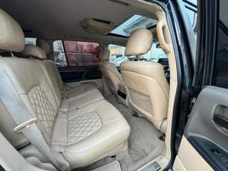 A picture of Super fresh and sharp registered Toyota land cruiser 2013 upgraded