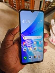 A picture of OPPO A77