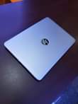 A picture of Hp elitebook G3 840 touch screen