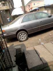A picture of toyota tiny light Manual transmission Note Engine AC Need Gas