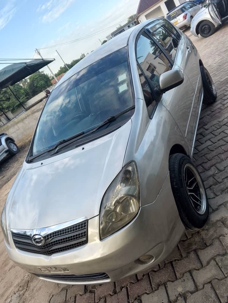 A picture of Toyota spacio