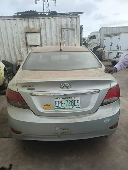 A picture of 1 Unit of Hyundai Elantra GLS Automatic And 2 unit