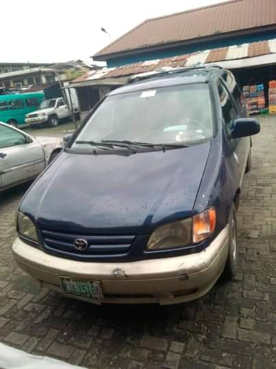 A picture of QUICK SALES FOR SERIOUS PERSON S OOH SIENNA ENGINE AND