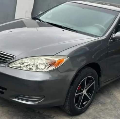 A picture of TOYOTA CAMRY .2 000 000 2347069120530
