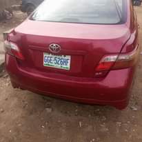 A picture of Toyota camry 09