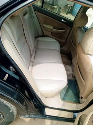 A picture of Honda Accord year 2007 engine and transmission and ac is