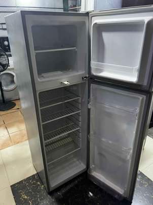A picture of Boss fridge nzuri