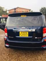 A picture of 2007 Toyota Rumion 2007 1.8CC