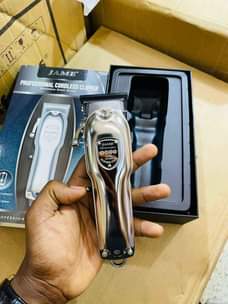 A picture of Professional cordless rechargeable hair clippers