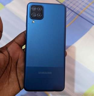 A picture of Samsung galaxy a12 128gb Bei 170 000 
