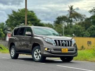 A picture of TOYOTA PRADO 150
