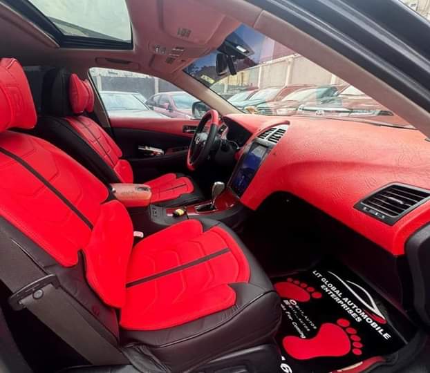 A picture of Registered 2009 Lexus ES350