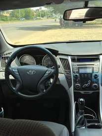 A picture of 2012 foreign used Hyundai sonata