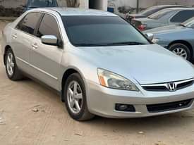 A picture of Honda Accord E O D