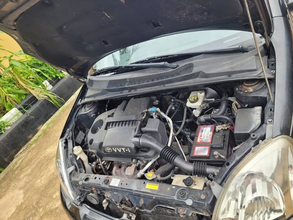 A picture of FOREIGN USED TOYOTA YARIS 05 GRADE A