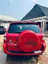 A picture of 100 TOKUNBO STANDARD Fresh hot deal Brand TOYOTA Model RAV4