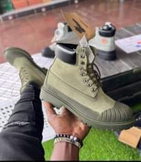 A picture of Boot shoes for men