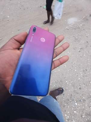 A picture of Huawei y9 2019