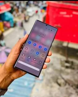 A picture of SAMSUNG S23 UTRA