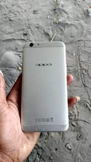 A picture of OPPO F1s